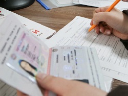 Минцифры назвало сроки решения по замене паспортов на смарт-карты