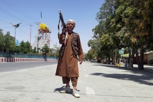 Талибы* завили, что взяли под свой контроль весь Афганистан 
